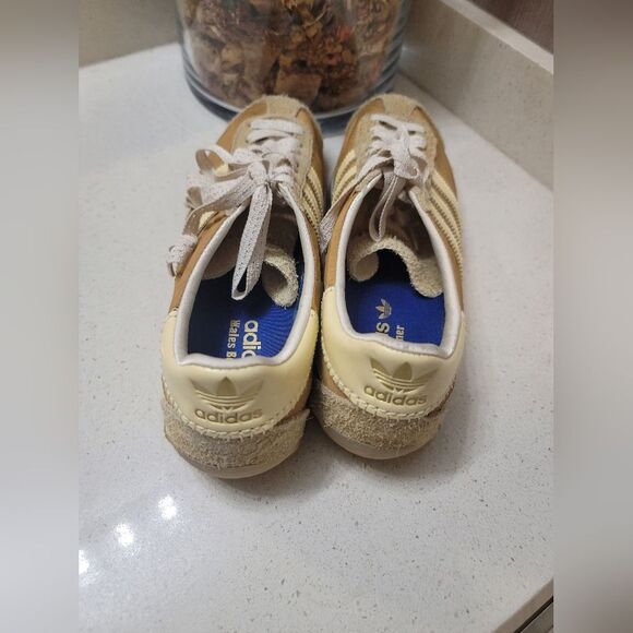 Adidas x Wales Bonner 9.5 - Picture 4 of 7